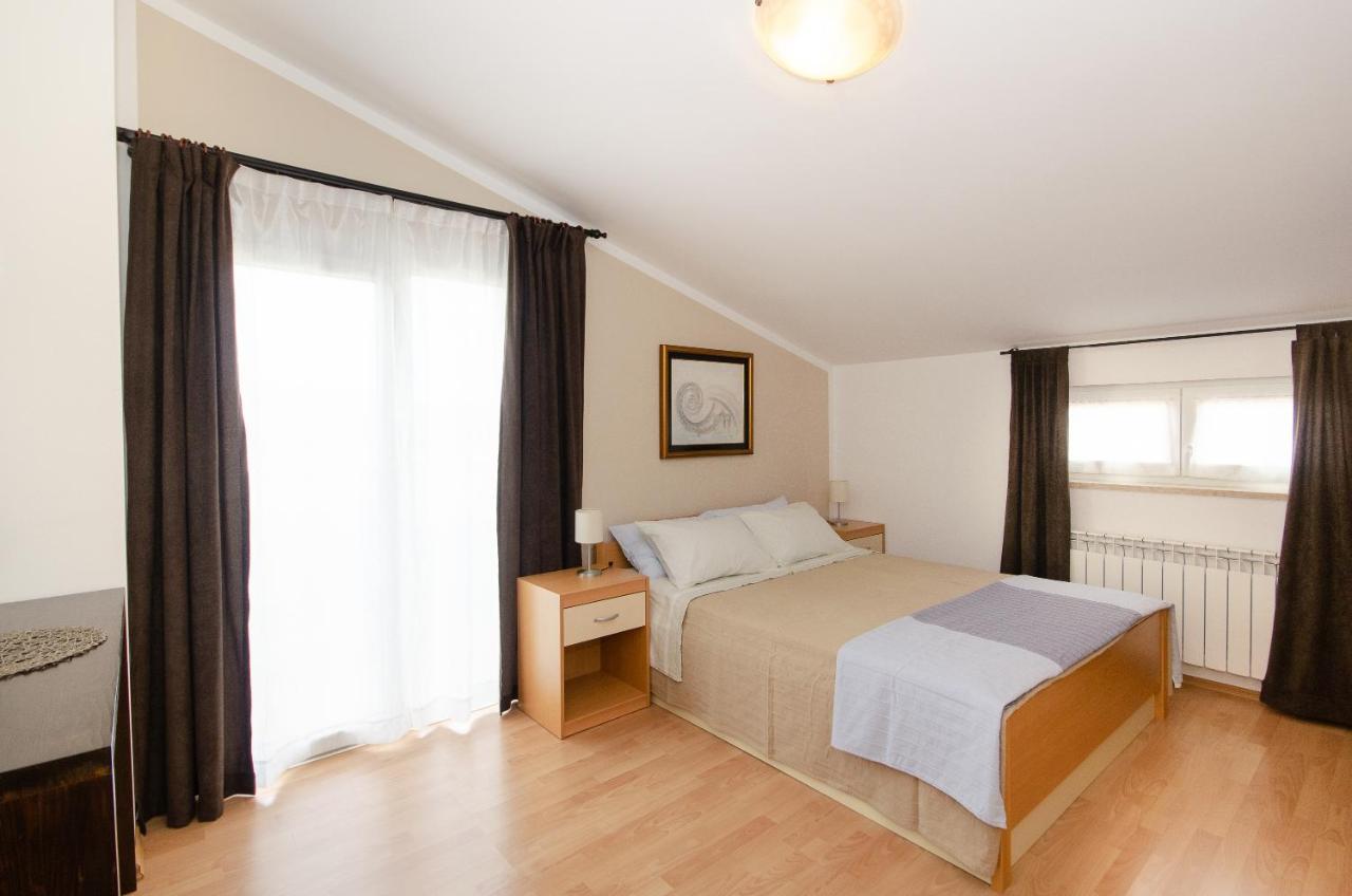 Apartments Villa Amfora روفينج المظهر الخارجي الصورة