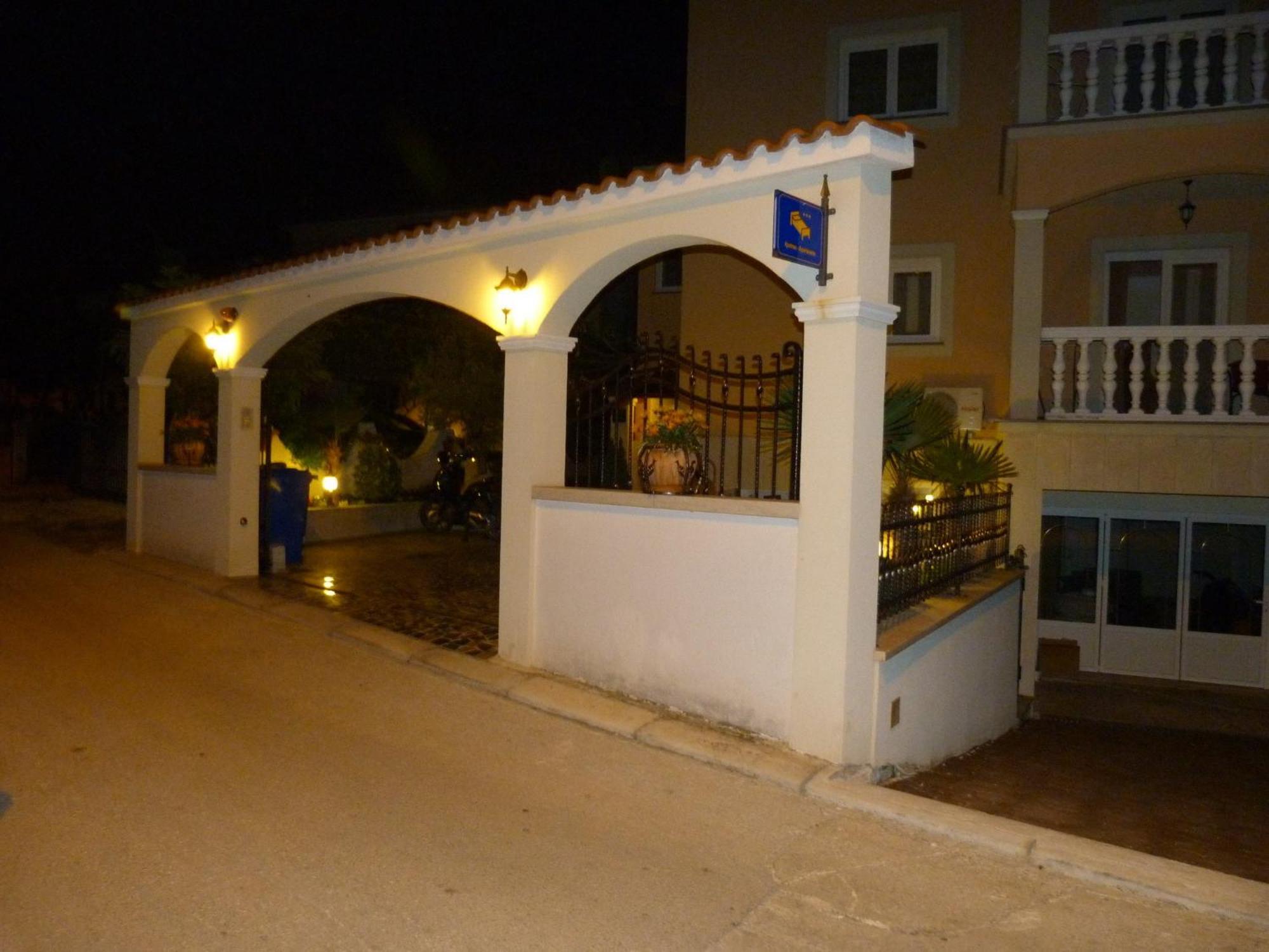 Apartments Villa Amfora روفينج المظهر الخارجي الصورة